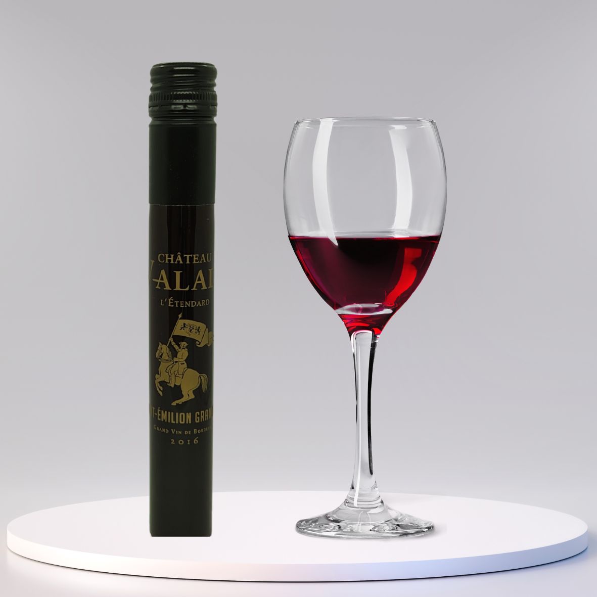 L'Etendard de Château Valade Saint Emilion Grand Cru 2016 rouge